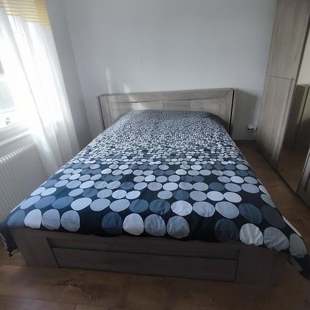 Chambre Double- Sdb Et Wc Prive Морле Екстер'єр фото